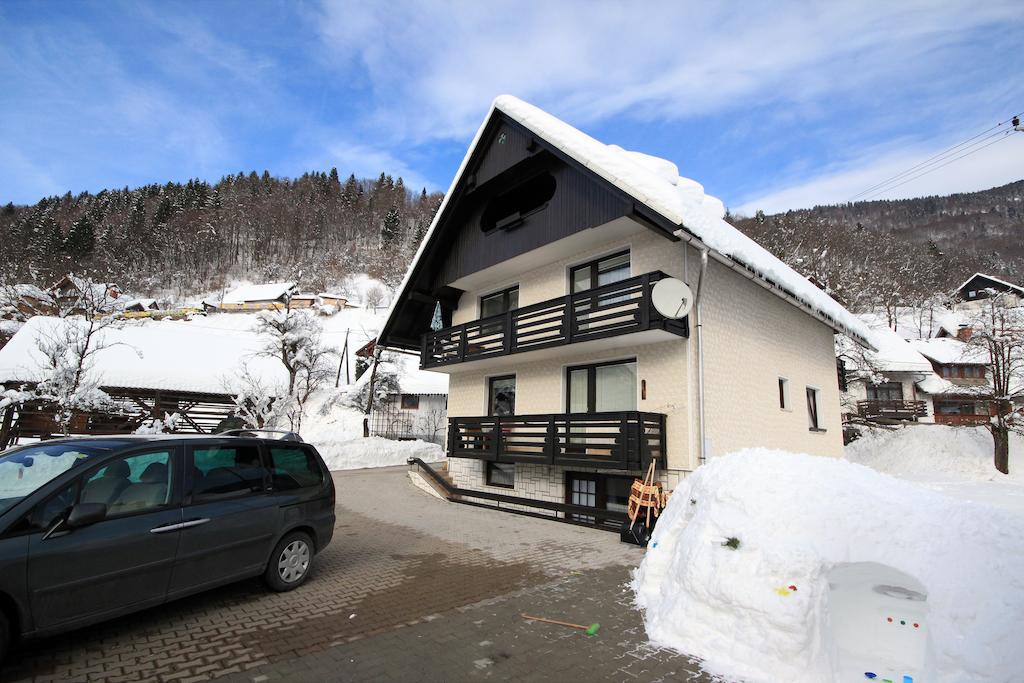 Apartments & Rooms Stare Bohinj ภายนอก รูปภาพ