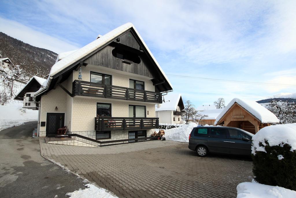 Apartments & Rooms Stare Bohinj ภายนอก รูปภาพ